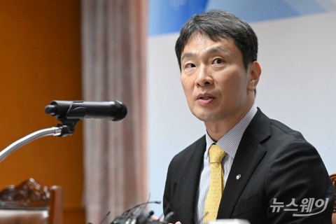 "이것도 은행 탓?"···뒤늦은 가계대출 단속에 '부글부글'
