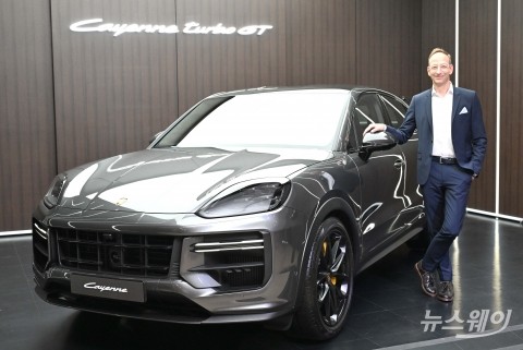포르쉐코리아, SUV '카이엔'···부분변경 국내 공식 출시