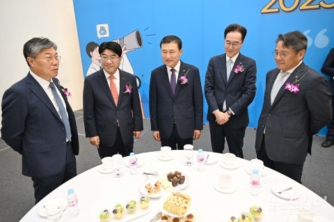 금융권 공동채용 박람회 모인 지방은행 대표들