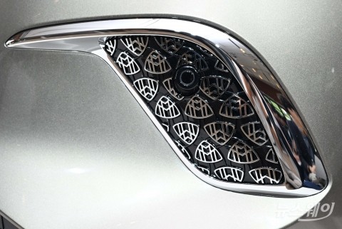우아함 갖춘 전기차 SUV '메르세데스-마이바흐 EQS 680'