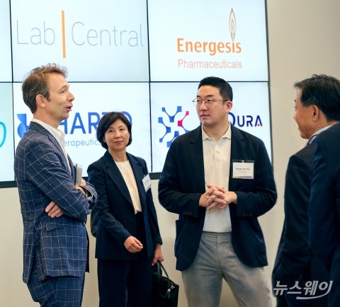 LG 구광모, 북미서 먹거리 광폭 행보···바이오·AI 챙겼다