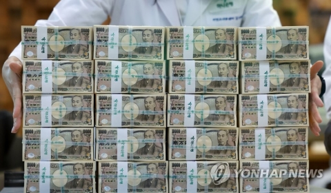 &quot;역대급 엔저&quot;···5대 은행, 올해 엔화 예금 1조4000억원↑