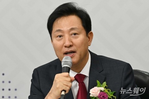 오세훈 서울시장 &quot;영등포·구로 등 서남권 미래첨단도시로&quot;