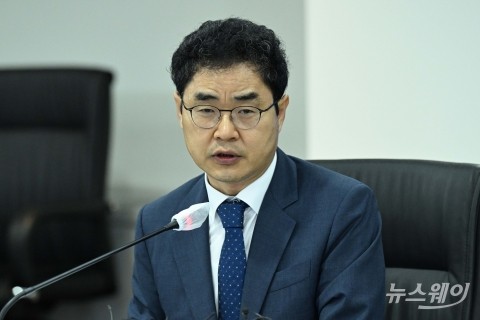 모두발언 하는 김창기 국세청장