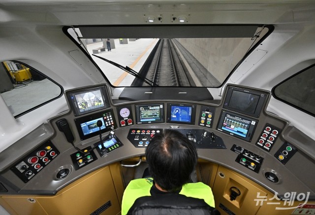'GTX-A 실제 열차, 수서역~동탄역까지 시속 170km로 시운전