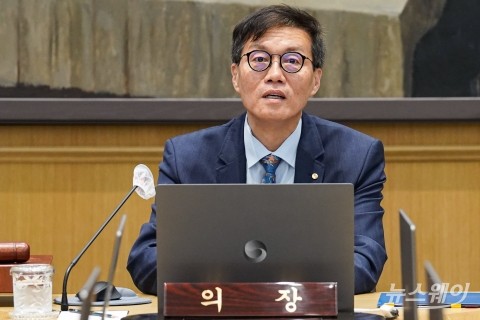이창용 &quot;이스라엘·하마스 사태로 물가경로 불확실성 높아&quot;