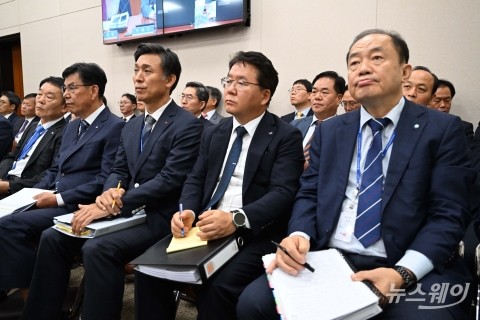산자위 국감 출석한 김호빈·이승우·김영문·정성진·김장현 사장