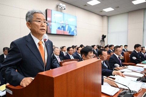 산자위 국감 출석한 김동철 한국전력공사 사장
