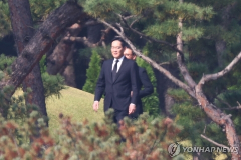 이건희 선대회장 3주기 추도식···이재용·삼성 사장단 참석