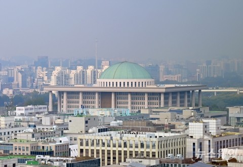 경제8단체 &quot;대통령 권한대행, 상법 개정안 재의요구권 행사해달라&quot;