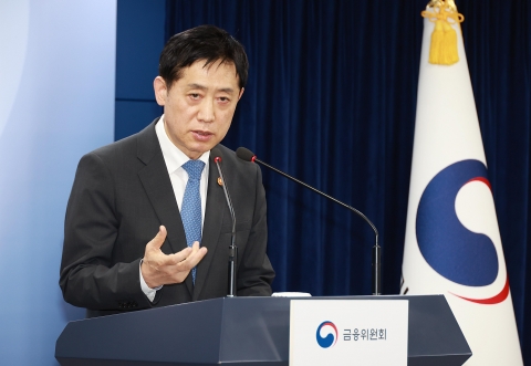 김주현 &quot;공매도 금지 연장도 고민···횡재세 도입엔 신중&quot;
