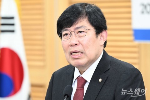 '토큰증권' 법제화 앞장섰던 윤창현 사장, 인프라 조성에 주력