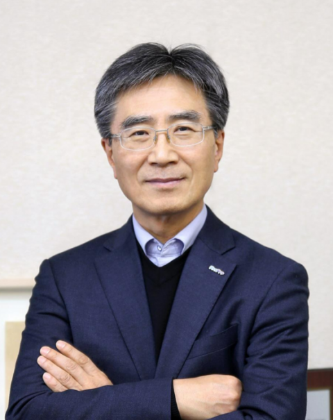 고개 숙인 김병훈 에코프로머티리얼즈 대표 &quot;외부판매 비중 확대될 것&quot;