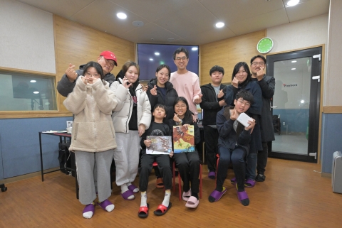 ㈜한화, 독서취약계층 아동 위해 목소리 재능 기부