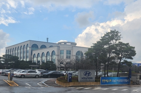 현대차, 아산공장 생산 중단···&quot;전기차 설비 공사&quot;