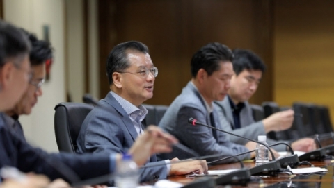'100회' 맞은 여승주 한화생명 부회장의 '끝장토론' 노마드 회의