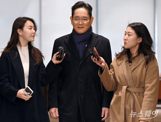 法, 이재용 '삼성 부당합병' 1심 선고 다음달 5일로 연기