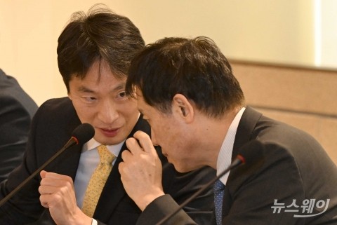 은행권 상생금융 순이익順 가닥···KB·신한·하나 최대 3200억 내야할 판