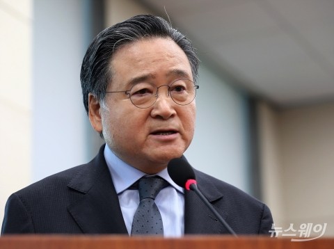 SPC &quot;허영인 회장, 조사회피 의도 없어···강한 유감&quot;