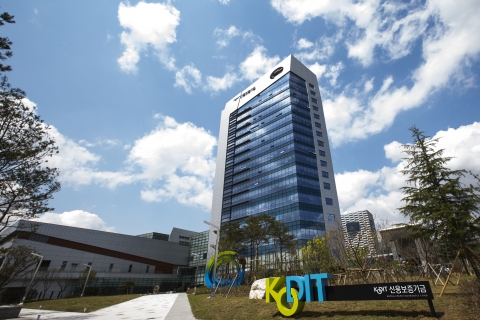 신보, 소상공인 전용 AI 경영진단 솔루션 오픈