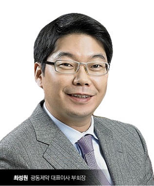 광동제약 오너2세 최성원 회장 승진···"시장에 적극 대응"
