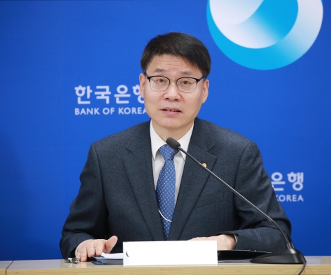 한은 &quot;물가 2% 수렴 전 인하 논의 없다···긴축 기조 이어갈 것&quot;