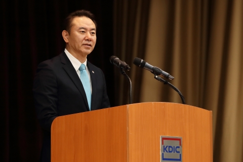 임기 2년차 유재훈, MG손보 매각·SGI서울보증 상장 속도내나