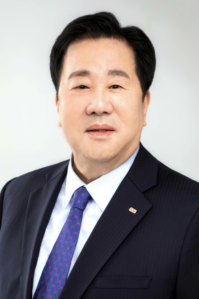 우오현 SM그룹 회장 "불광불급 정신으로 지속가능한 미래 만들 것"