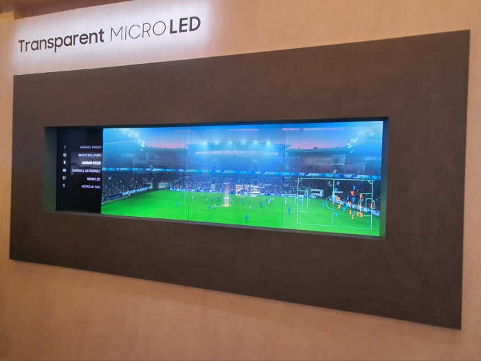 삼성전자가 'CES 2024'에서 세계 최초로 투명 마이크로 LED를 공개했다. 사진=김현호 기자