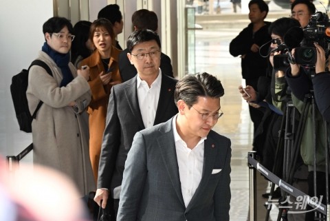 2024 상반기 VCM 향하는 이원직 롯데바이오로직스  대표·이창엽 롯데웰푸드 대표