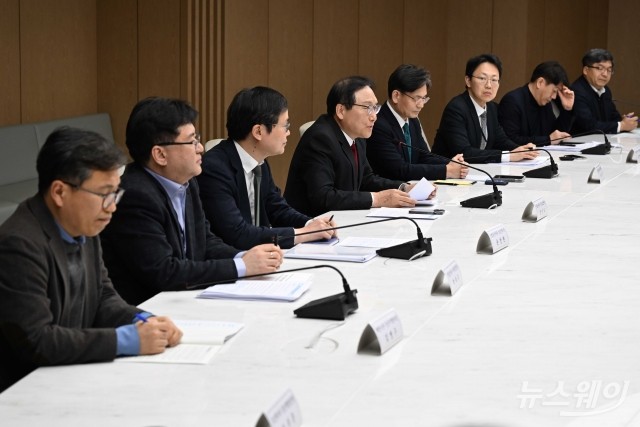 정인교 통상교섭본부장·관계부처, '24년 주요국 통상현안 대응방향' 논의