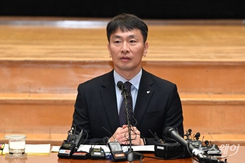 이복현 금감원장 &quot;금리인하 기대감으로 부동산 PF 부실 이연 없어야&quot;