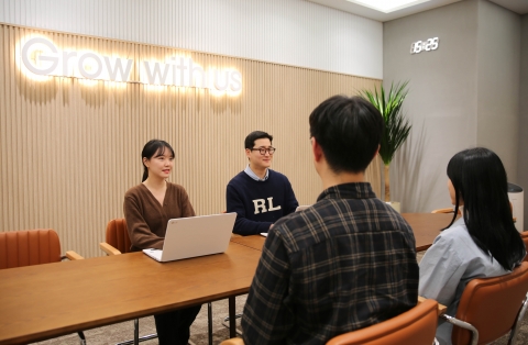 &quot;MZ가 신입사원 뽑는다&quot;···GS25, 'MZ 면접관' 시스템 개편