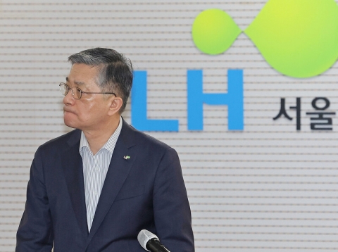 LH &quot;2025년 신축매입임대 11만호 가능···부채비율 늘릴 것&quot;