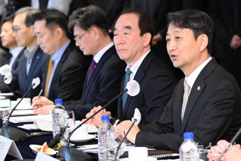 모두발언 하는 안덕근 산업부 장관