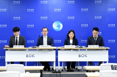 50% 이상 늘어난 반도체 수출···&quot;경상수지 흑자 확대 뚜렷해질 것&quot;