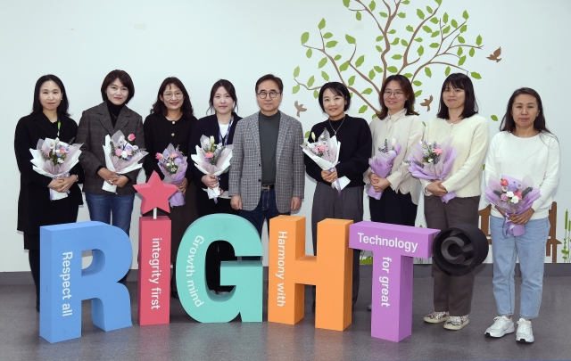 '세계 여성의 날' 장덕현 삼성전기 사장, 女리더들과 소통 간담회