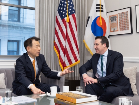 정은보 한국거래소 이사장, 글로벌 투자자 유치 적극 나서