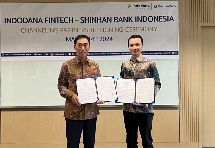 신한인도네시아은행이 디지털 플랫폼 대출시장 기반 확대를 위해 인도네시아 전자결제업체 '인도다나(PT Artha Dana Teknologi Indodana)'와 전략적 업무 협약을 체결했다. 사진=신한은행 제공