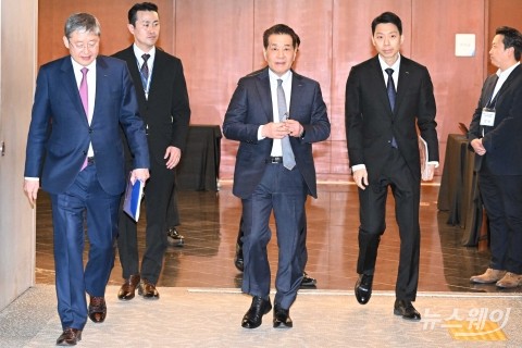 포스코그룹, 장인화號 본격 출범···&quot;철강·이차전지소재는 그룹 핵심&quot;