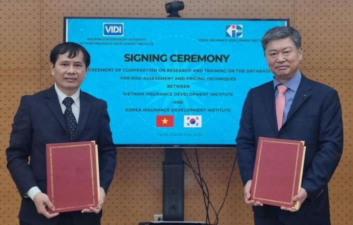 보험개발원이 21일 베트남 보험개발원(VIDI)과 베트남에 'K-보험' 인프라 구축을 지원하는 업무협약을 체결했다. 사진=보험개발원 제공