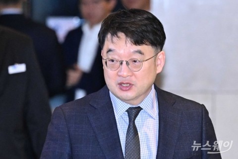 이우현 OCI홀딩스 회장, 상반기 5억6342만원 수령