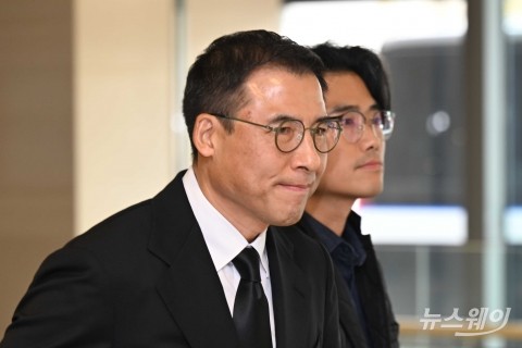형제와 완전히 연 끊나···효성家 차남 조현문 행보 촉각
