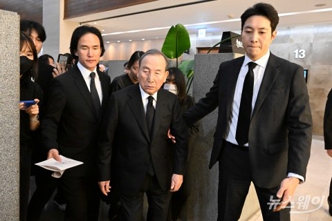 대법, 조양래 명예회장 한정후견 재항고 기각···&quot;건강 문제 없어&quot;
