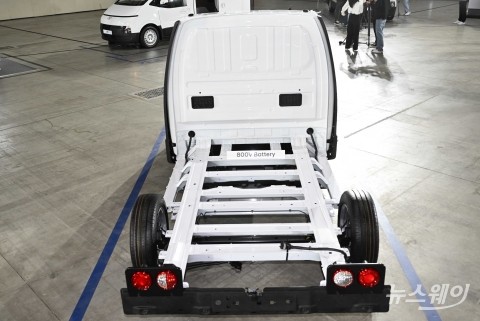 현대자동차 'ST1 카고 샤시캡'에 탑재된 800V Battery