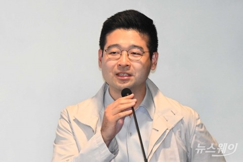 발표하는 김동호 KCD 대표