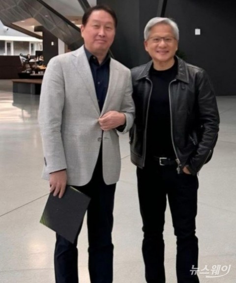 젠슨 황, 샘 올트먼 경주 총집결···최태원·조현상이 만든 '반도체 큰 장'