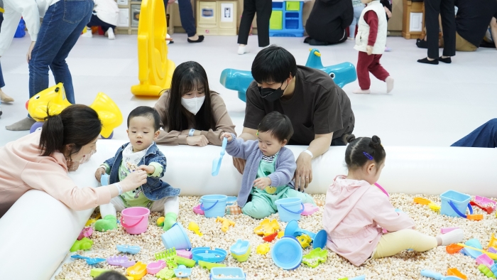 삼성전기는 어린이날을 맞아 국내 3개 사업장을 임직원 및 가족에게 개방해 다양한 행사를 가진다. 사진=삼성전기 제공