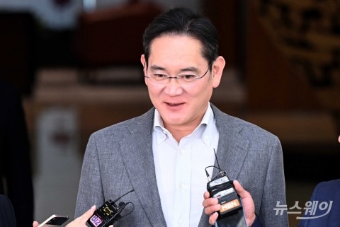 이재용의 담대한 '인재 올인'···삼성, 5년간 6만명 뽑는다
