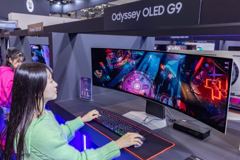 삼성전자, 글로벌 OLED 시장서 1위 달성